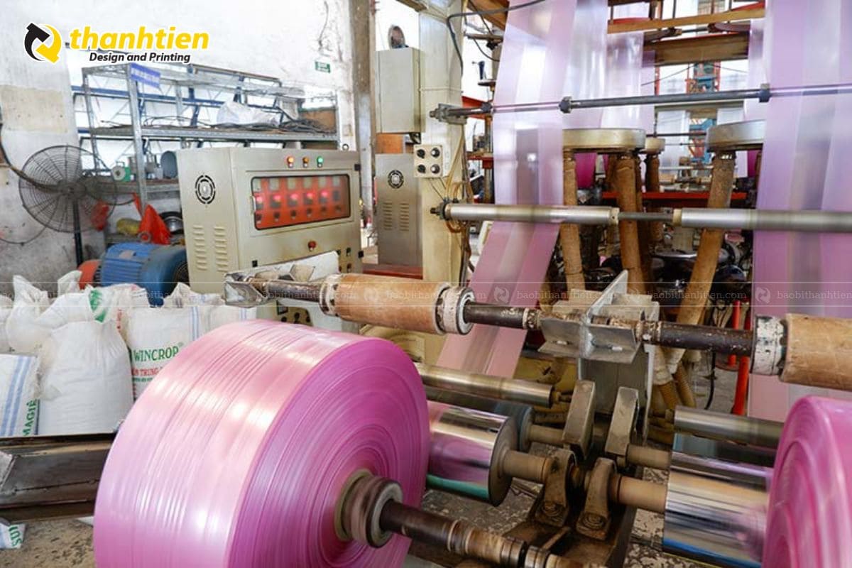 Xưởng sản xuất bao bì ni lông tại Bình Dương