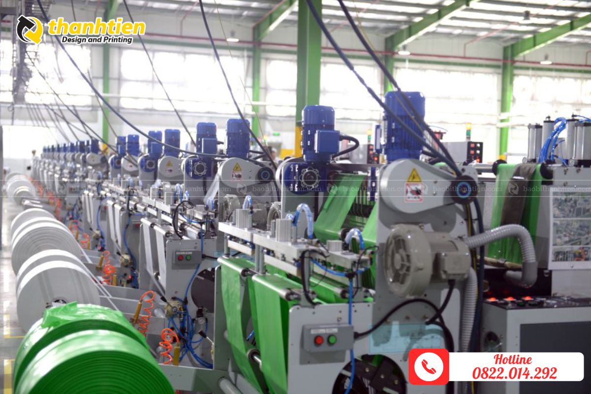 Xưởng sản xuất bao bì túi ép quai giá rẻ, uy tín, chất lượng