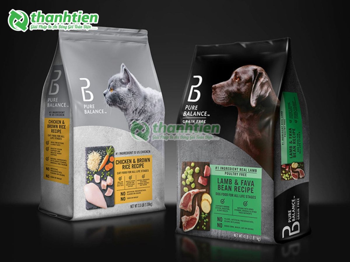 vai trò của bao bì đựng thức ăn thú cưng cho chó mèo